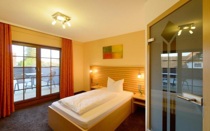 Danner'S Hotel Loewen Marschalkenzimmern Quarto foto